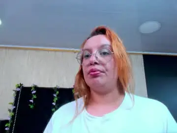 Chaturbate Sex Chat of roxiejacksonn