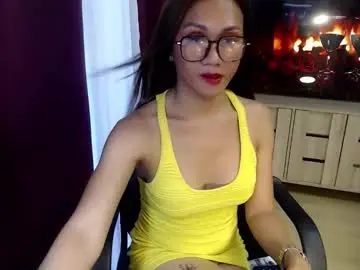 Chaturbate Live Sex Cam of asianbarbiexx