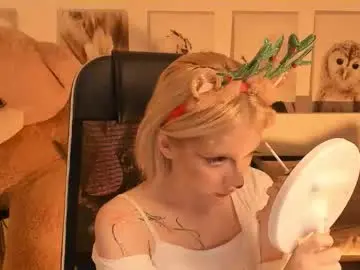 Chaturbate Nude Webcam of aurorawrenfield