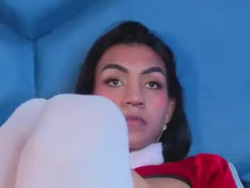 Chaturbate Live Sex of kataleyaa_horny