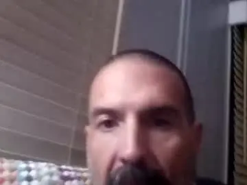 Chaturbate Live Porn of smallbutluvsbig