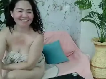 Chaturbate Live Porn of ticklish_pinayclit