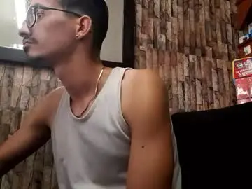 Chaturbate Live Sex of jhosuamoore