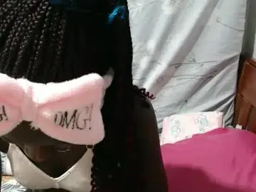 Chaturbate Live Sex Cam of maui_001