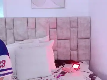 Chaturbate Free Live Porn of miablumm_