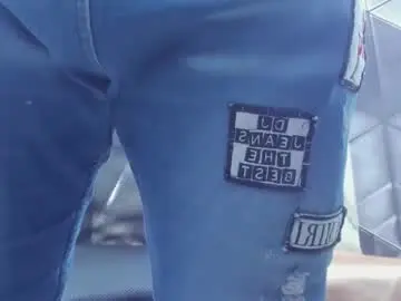 Chaturbate Live Sex Cam of michaell_devlin