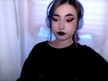 Chaturbate Best live sex cam show of ediefris