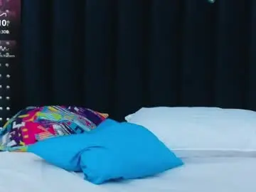 Chaturbate Best live sex cam show of hornybarelylegalgirl