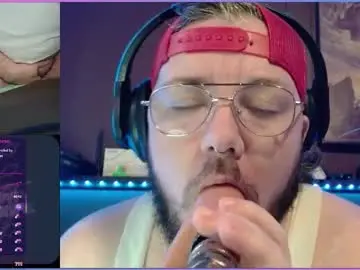 Chaturbate Free Live Porn of tuxedomasc95