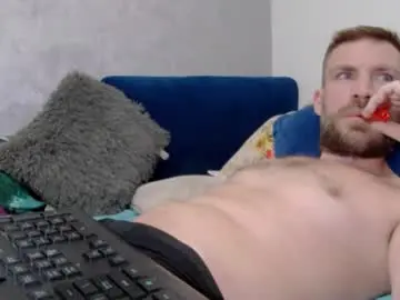 Chaturbate Free Live Porn of 10in_deluxe