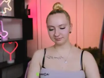 Chaturbate Free Live Porn of flora_nyx