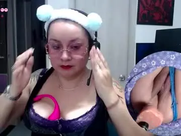 Chaturbate Live Porn of kyobiker223