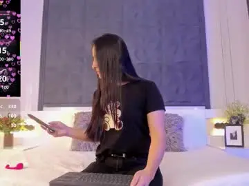 saragomez_1 from chaturbate