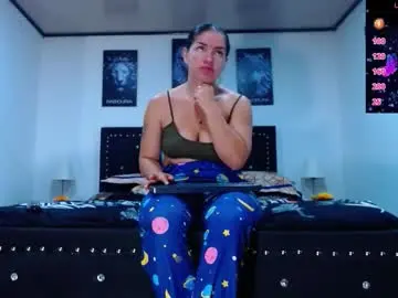 Chaturbate Free Porn Cam of abbyshinne