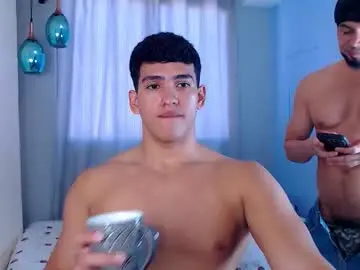 Chaturbate Adult Video Chat of hotcrew_