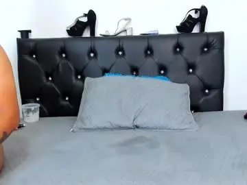 rooxxyy_ from chaturbate