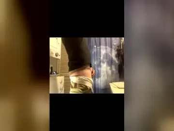 Chaturbate Sex Cam of wiltryanything2x