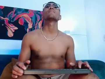 Chaturbate Nude Webcam of leondisanto
