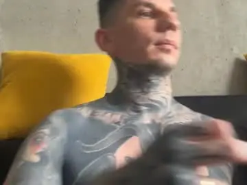 Chaturbate Adult Webcam of max_reaves