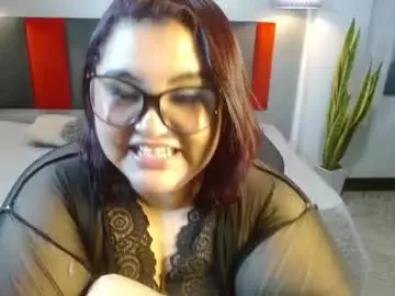 Chaturbate Free Live Porn of miacurvylove