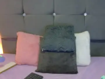 Chaturbate Live Porn of miamackleyn_