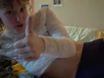 sistinehashands from chaturbate