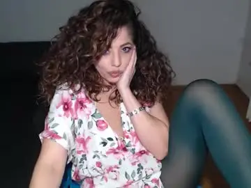 Chaturbate Live Porn of spoiled__doll