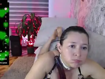 Chaturbate Live Sex Cam of _alice_horny_