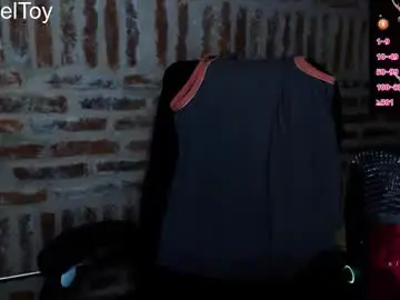 Chaturbate Live Sex of carameltoy4