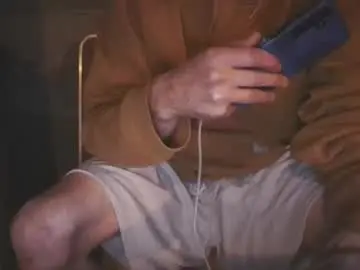 Chaturbate Free Porn Cam of chrisqsqs2