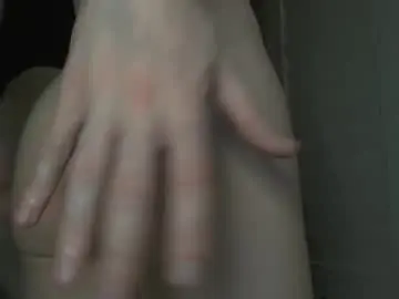 Chaturbate Live Sex Cam of stroknmydong
