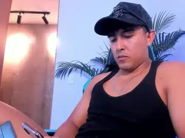 Chaturbate Sex Cam of alan_greek_1