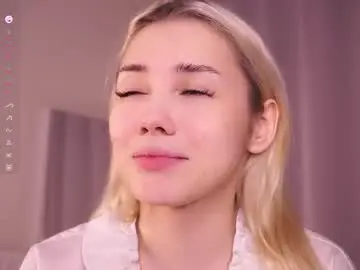 Chaturbate Live Sex of blue_bow