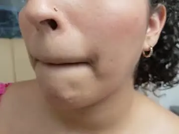 Chaturbate Free Porn Cam of im_beliinda