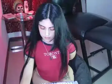 mazikeen__0 from chaturbate