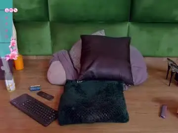 Chaturbate Watch Live Sex Cams of selensummer