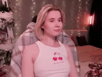 Chaturbate Live Sex Cam of imnotmia