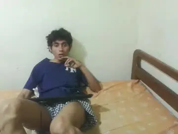 Chaturbate Sex Cam of rami_hot0