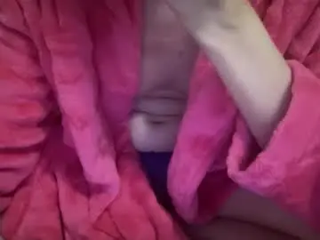 Chaturbate Free Porn Cam of sexyskylar2016