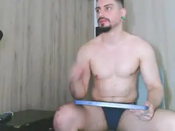 Chaturbate Adult Webcams of aaron_kwok28