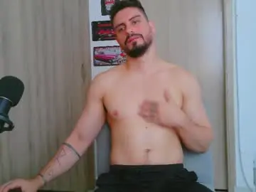 Chaturbate Watch Live Sex Cams of aaron_kwok28