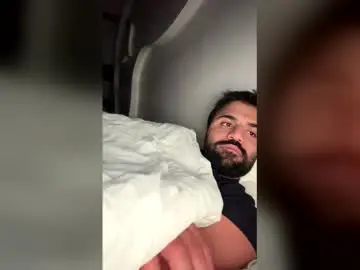 Chaturbate Best live sex cam show of belrevee