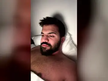 Chaturbate Watch Live Sex Cams of belrevee