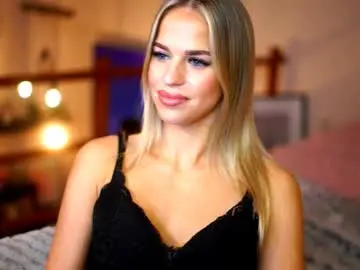 Chaturbate Watch Live Sex Cams of elister_alison