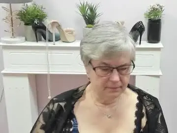 iris_xdesire from chaturbate