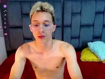 Chaturbate Sex Cam of skinny_bigcock20