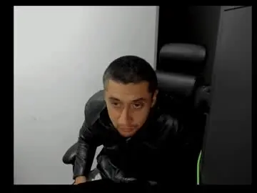 Chaturbate Free Live Porn of johnny_seens1