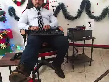 Chaturbate Live Porn of kalethbigdick88