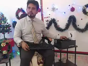 Chaturbate Live Porn of kalethbigdick88