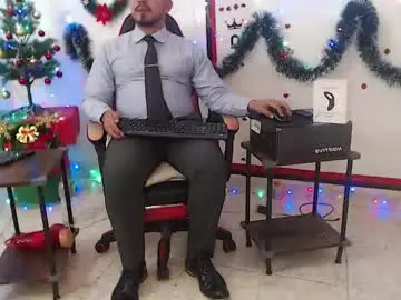 Chaturbate Nude Webcam of kalethbigdick88